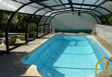 4 bedroom Gite with swimming pool