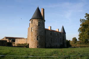 Chateau de la Greve, St.Martin-des Noyer, Vendee