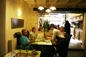 Dining room at l'Avant Gout