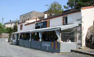 La Digue Restaurant in Montaigu
